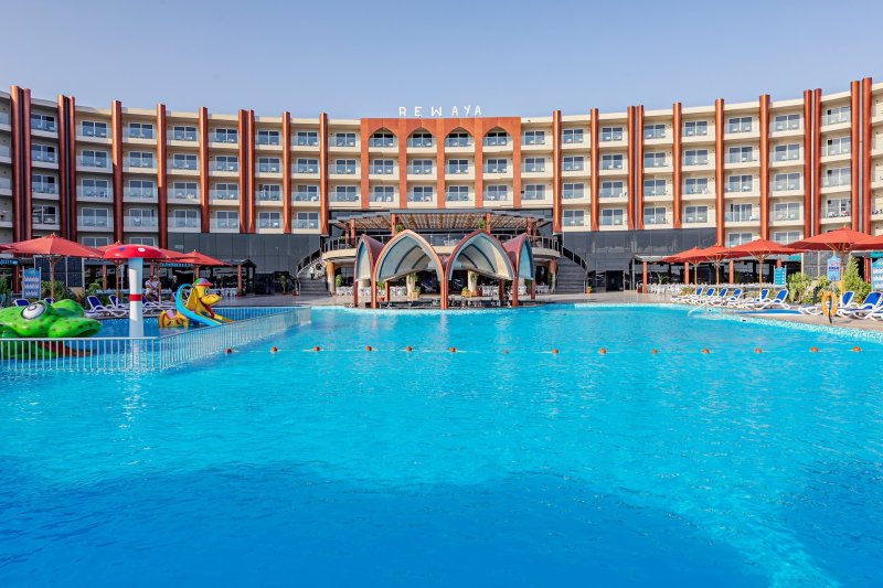 Hurghada utazás Rewaya Majestic Resort
