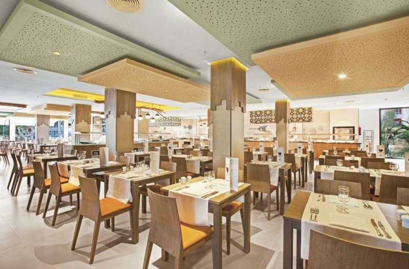 Mallorca utazás Riu Festival