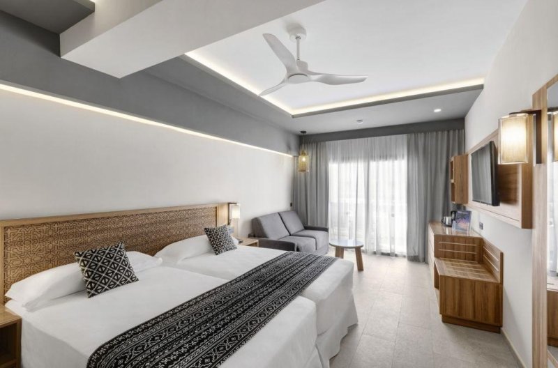 Zöld-foki-szigetek Sal utazás Riu Palace Santa Maria