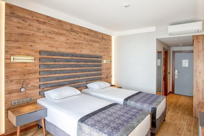 Alanya utazás Riviera Zen Hotel