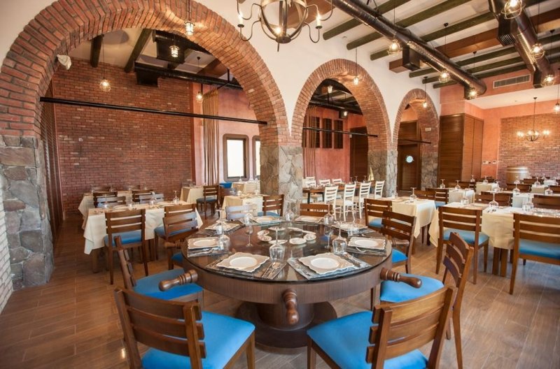 Ras Al Khaimah utazás Rixos Bab Al Bahr