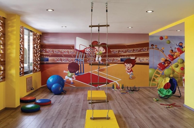 Korfu utazás Roda Beach Resort & Spa