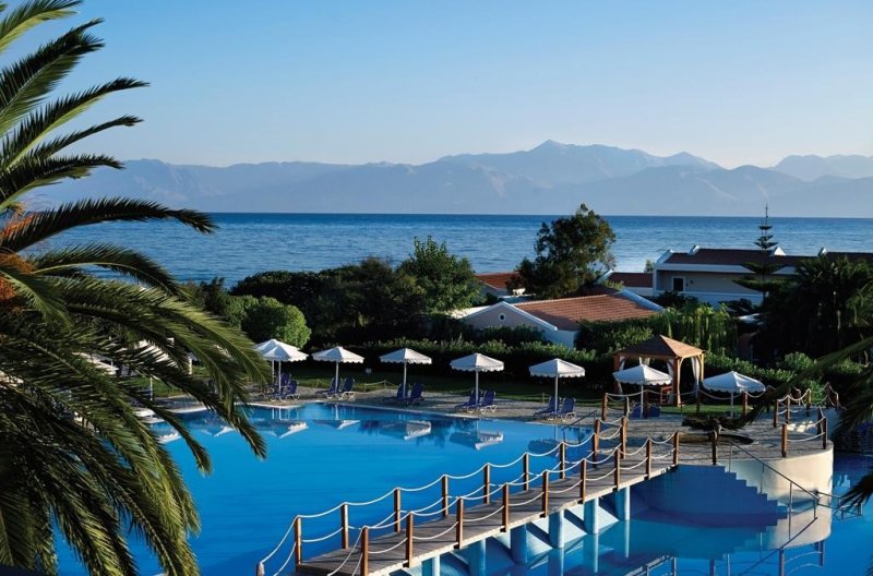 Korfu utazás Roda Beach Resort & Spa