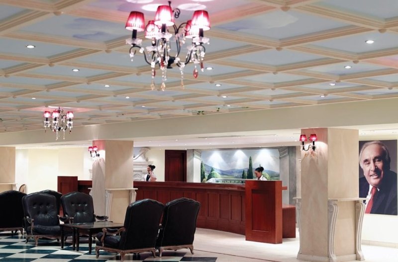 Korfu utazás Roda Beach Resort & Spa