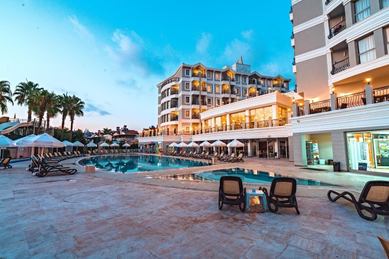 Side utazás Royal Atlantis Beach