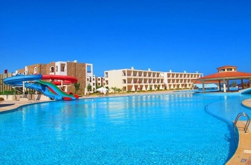 Marsa Alam utazás Royal Brayka Beach