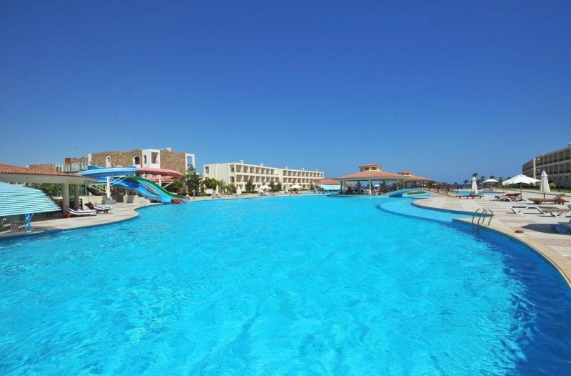 Marsa Alam utazás Royal Brayka Beach