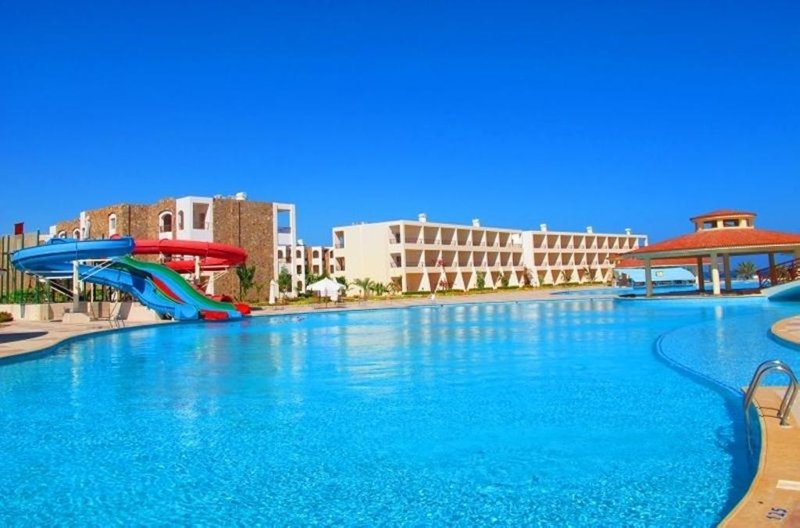 Marsa Alam utazás Royal Brayka Beach