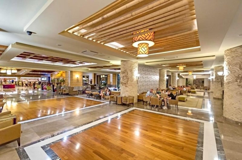 Side utazás Royal Dragon