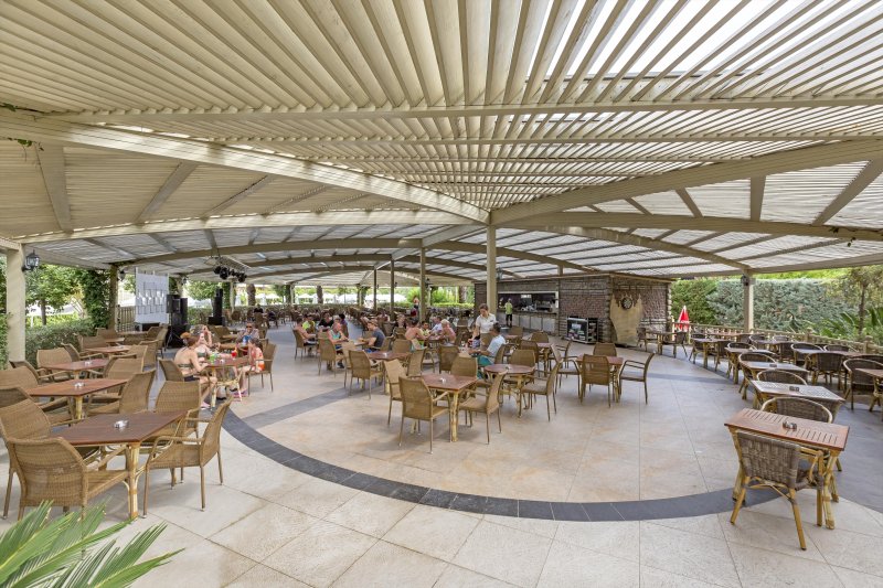 Antalya utazás Royal Holiday Palace