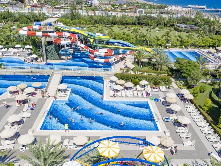 Antalya utazás Royal Holiday Palace