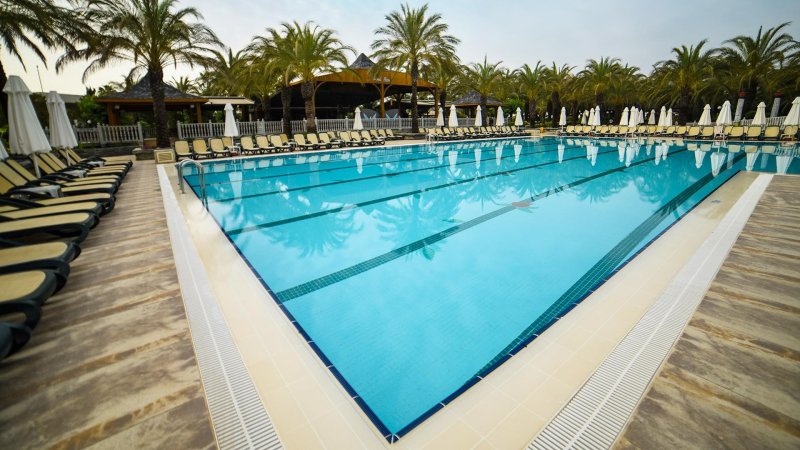 Antalya utazás Royal Wings