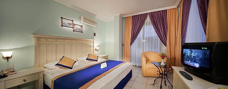 Side utazás Sandy Beach