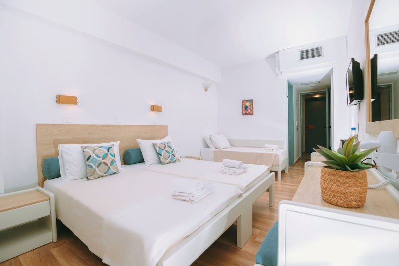 Kréta Agios Nikolaos utazás Santa Marina Unique Hotel