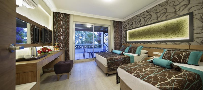 Alanya utazás Saphir Hotel & Villas