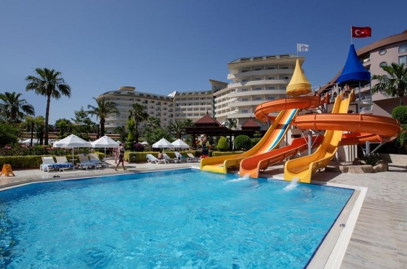 Alanya utazás Saphir Resort And Spa