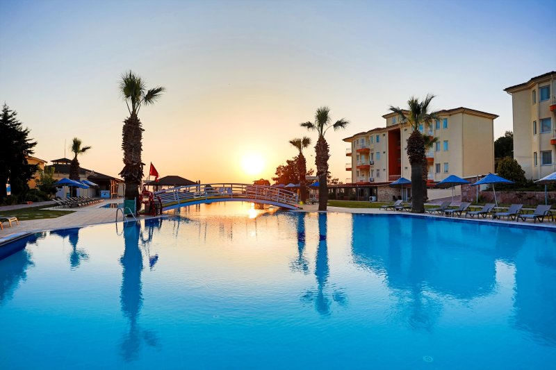 Kusadasi utazás Sealight Family Club