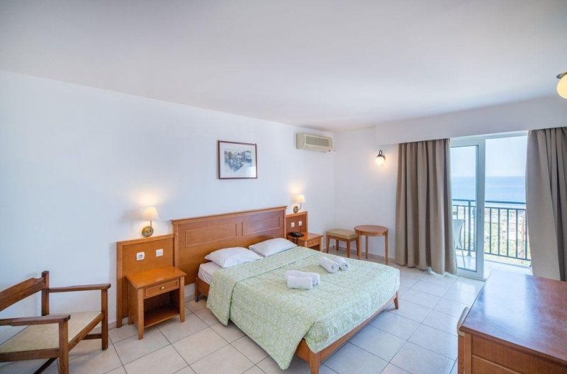 Kréta Hersonissos utazás Semiramis Village