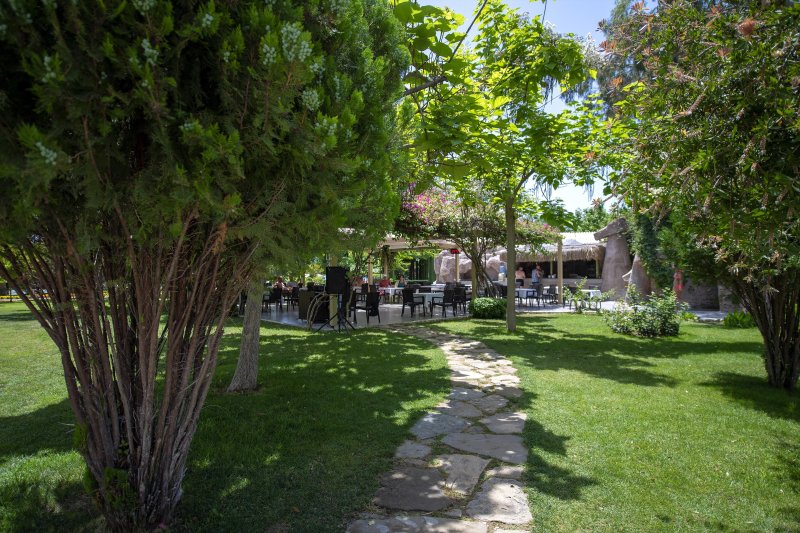 Alanya utazás Sentido Lycus Beach