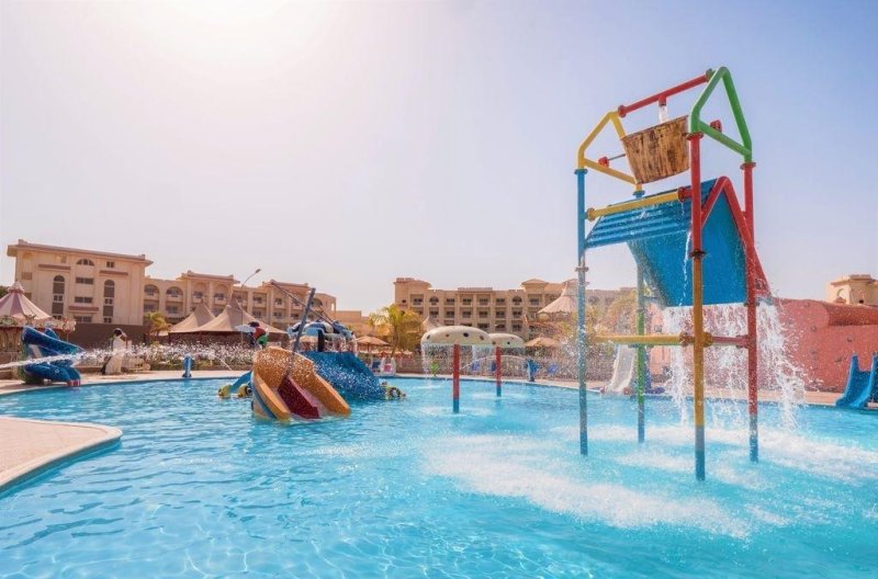 Hurghada utazás Serenity Fun City