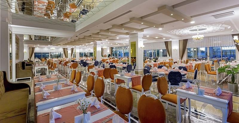 Side utazás Side Royal Palace