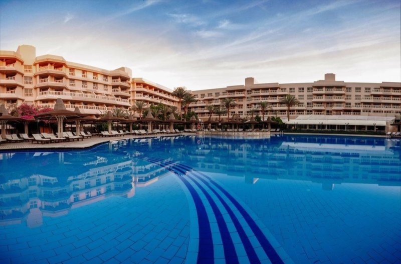 Hurghada utazás Sindbad Club