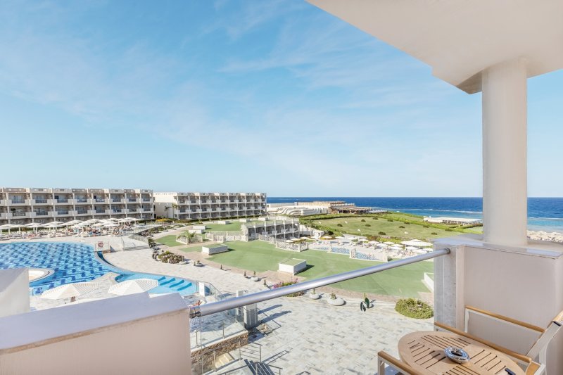 Marsa Alam utazás Sirena Beach Resort & Spa