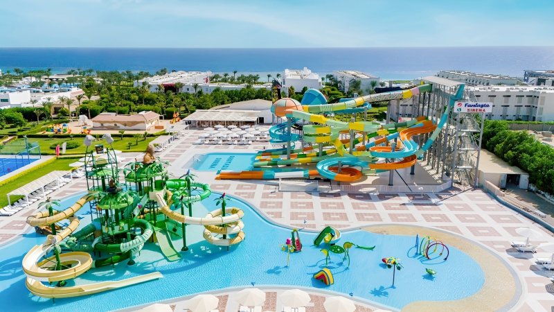 Marsa Alam utazás Sirena Beach Resort & Spa