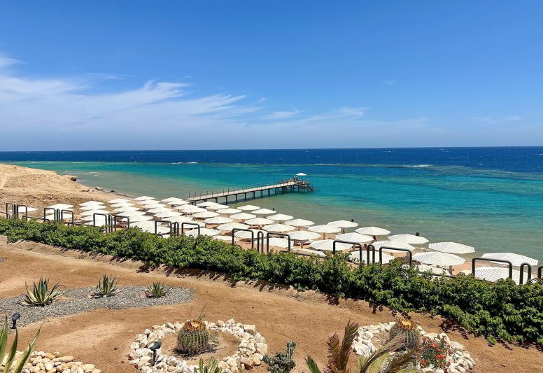 Marsa Alam utazás Sirena Beach Resort & Spa