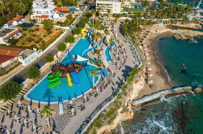 Kréta Hersonissos utazás Star Beach