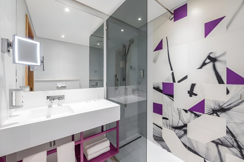 Dubai utazás Studio M Arabian Plaza Hotel & Apartments