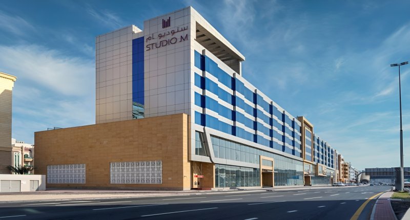 Dubai utazás Studio M Arabian Plaza Hotel & Apartments