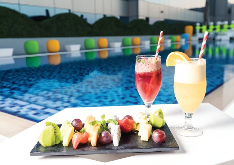 Dubai utazás Studio M Arabian Plaza Hotel & Apartments