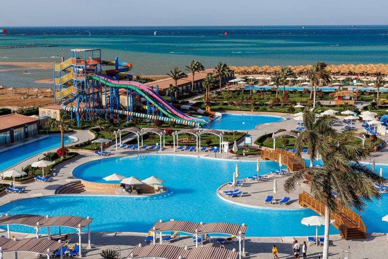 Hurghada utazás Sunrise Alora Aqua Park Resort