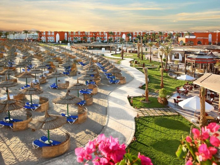 Hurghada utazás Sunrise Garden Beach