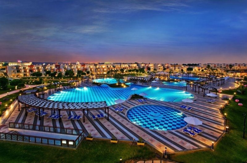 Hurghada utazás Sunrise Grand Select Crystal Bay Resort