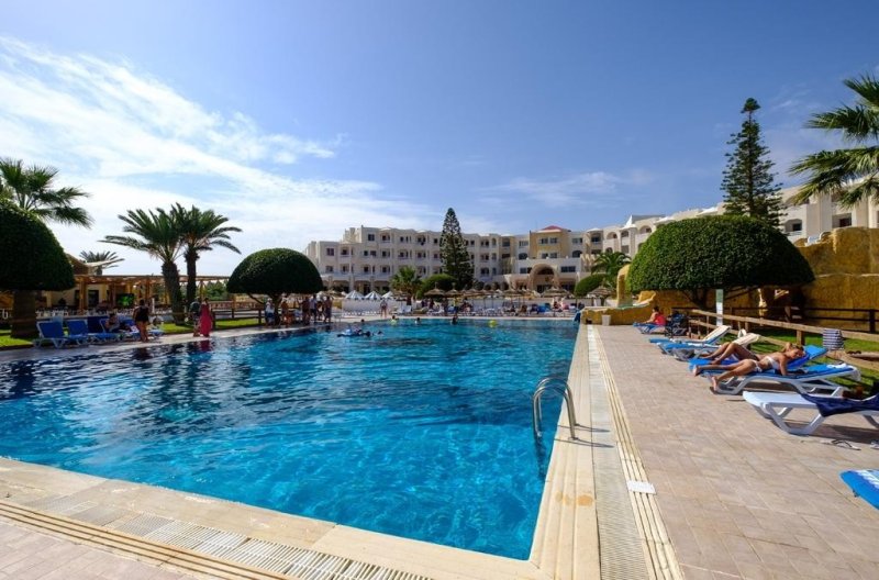 Mahdia utazás Thapsus Beach Resort