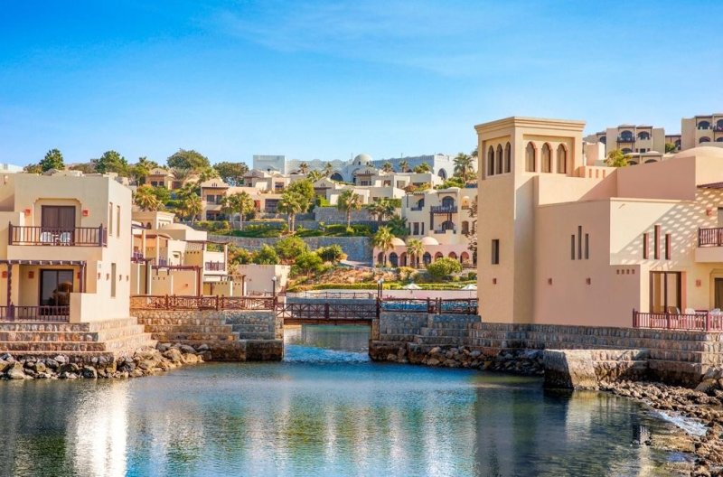 Ras Al Khaimah utazás The Cove Rotana Resort