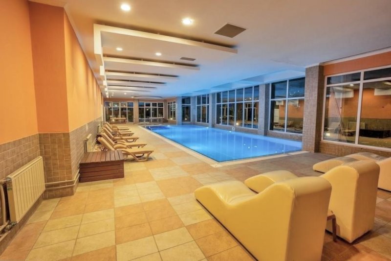 Alanya utazás Titan Select