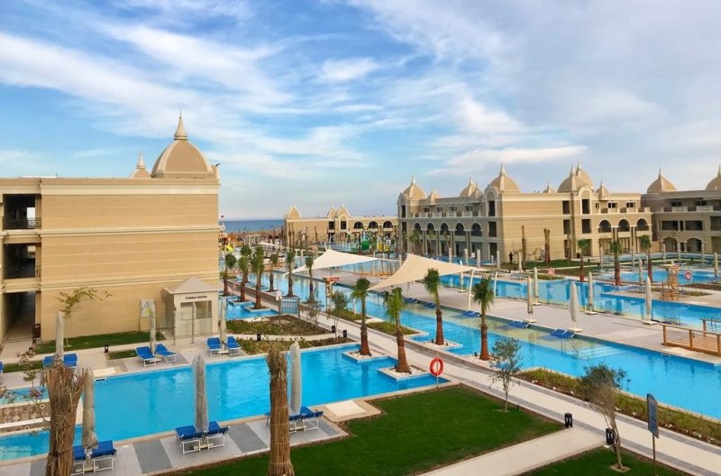 Hurghada utazás Titanic Royal Resort