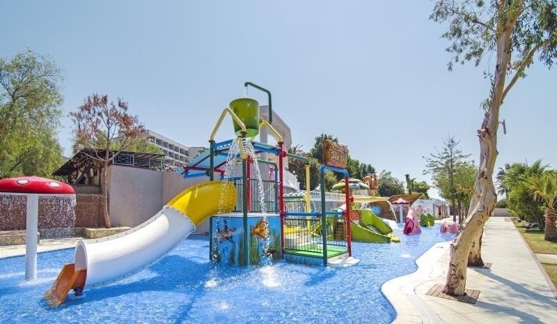 Kusadasi utazás Tusan Beach Resort