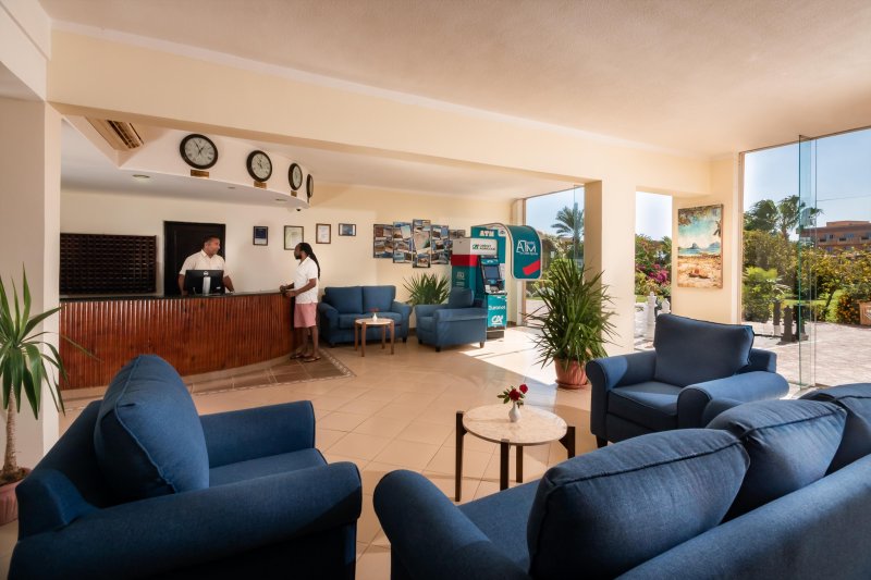 Marsa Alam utazás Wadi Lahmy Azur Resort