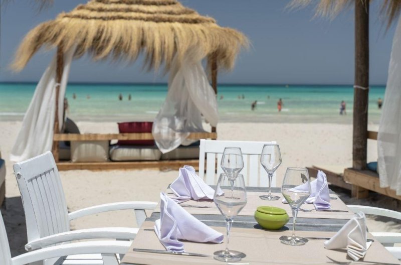 Djerba utazás Yadis Djerba Golf Thalasso & Spa
