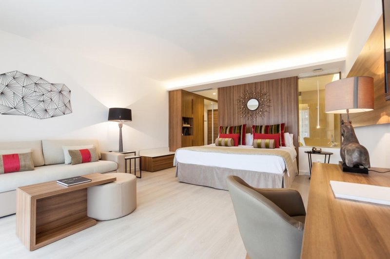 Mallorca utazás Zafiro Palace Alcudia