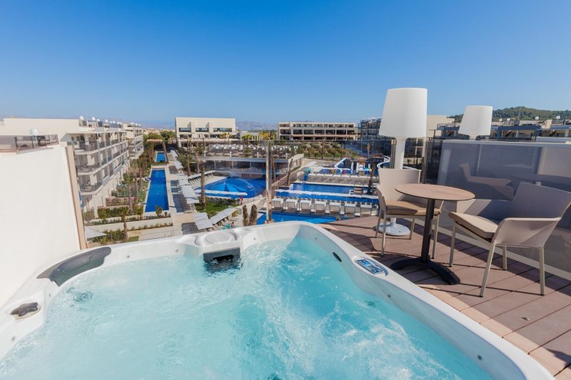 Mallorca utazás Zafiro Palace Alcudia