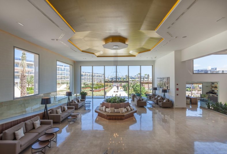 Mallorca utazás Zafiro Palace Alcudia