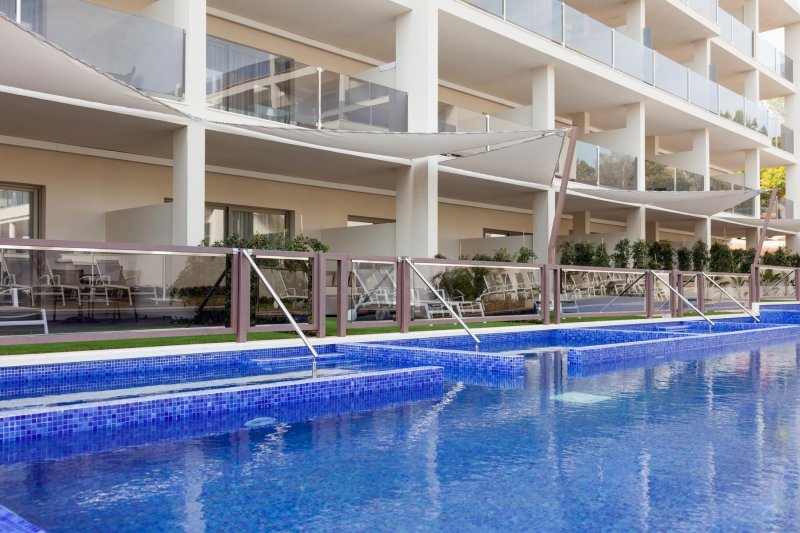 Mallorca utazás Zafiro Palace Palmanova