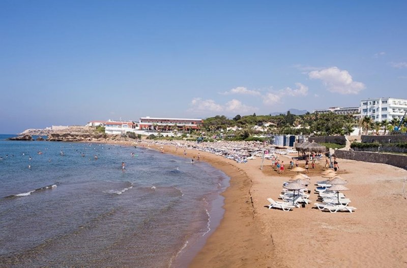 Észak-Ciprus utazás Acapulco Resort Convention & Spa