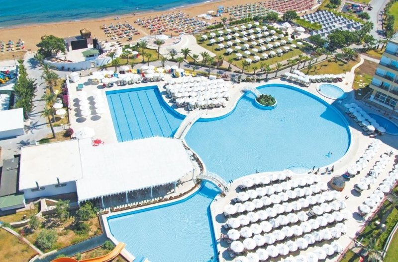 Észak-Ciprus utazás Acapulco Resort Convention & Spa