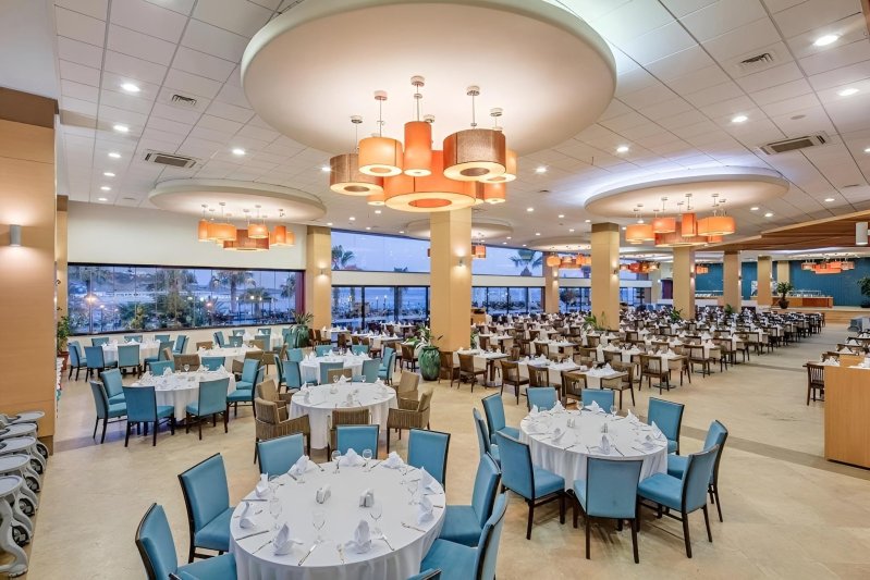 Észak-Ciprus utazás Acapulco Resort Convention & Spa